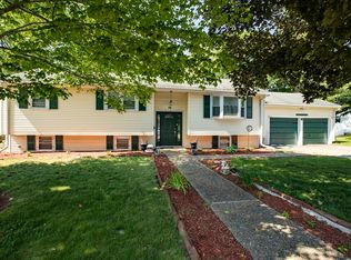 39 Robbie Rd, Braintree, MA 02184