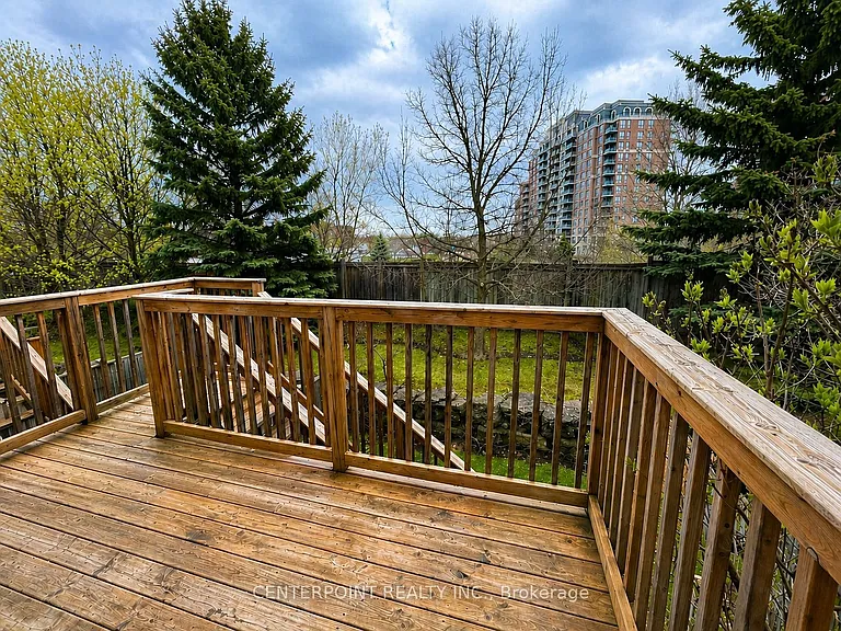 81 Northern Heights Dr #18A — Photo 14