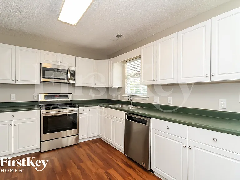 6011 Hickory Creek Rd — Photo 6