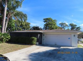 302 Greenwood Ave, Lehigh Acres, FL 33936