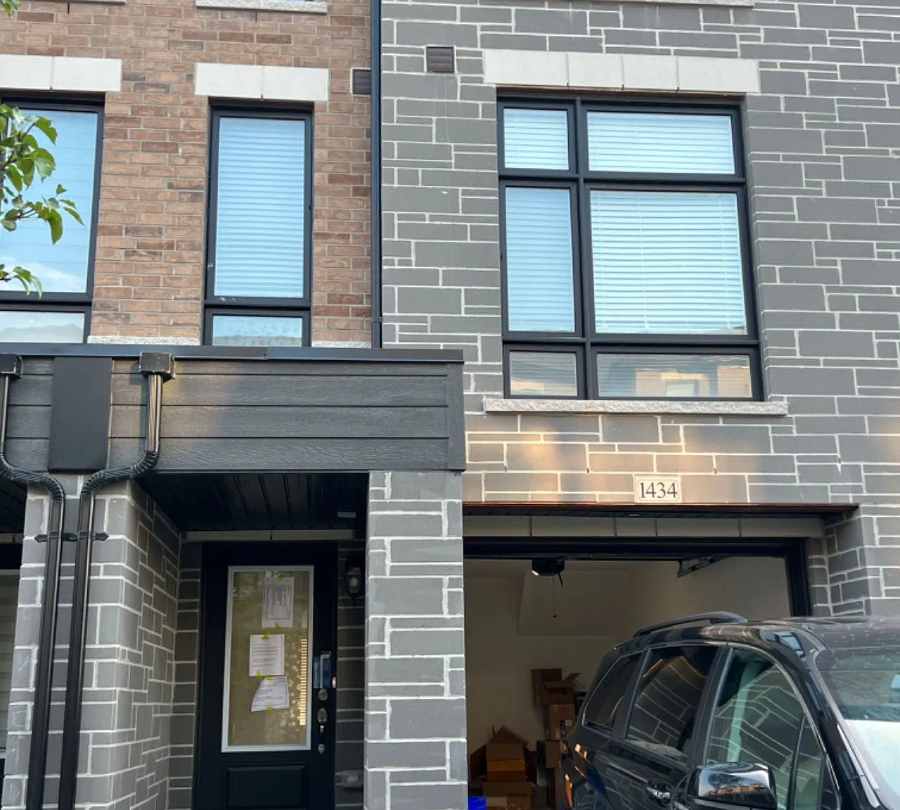 3 bed, $2,800 — Photo 1