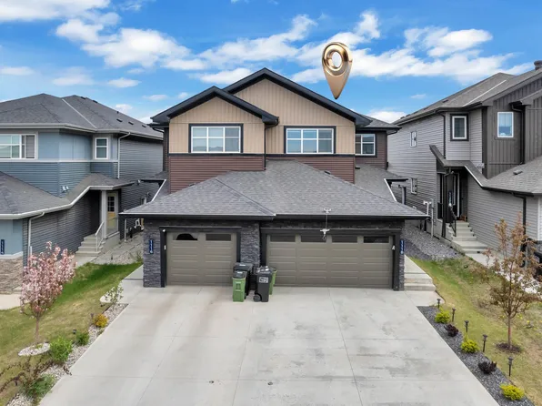1118 Goldfinch Cres NW, Edmonton, AB T5S 0R1