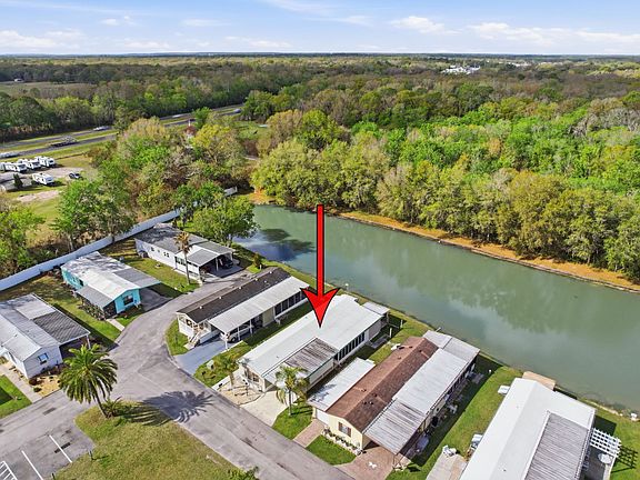 3rd image of 53 Leisure Dr