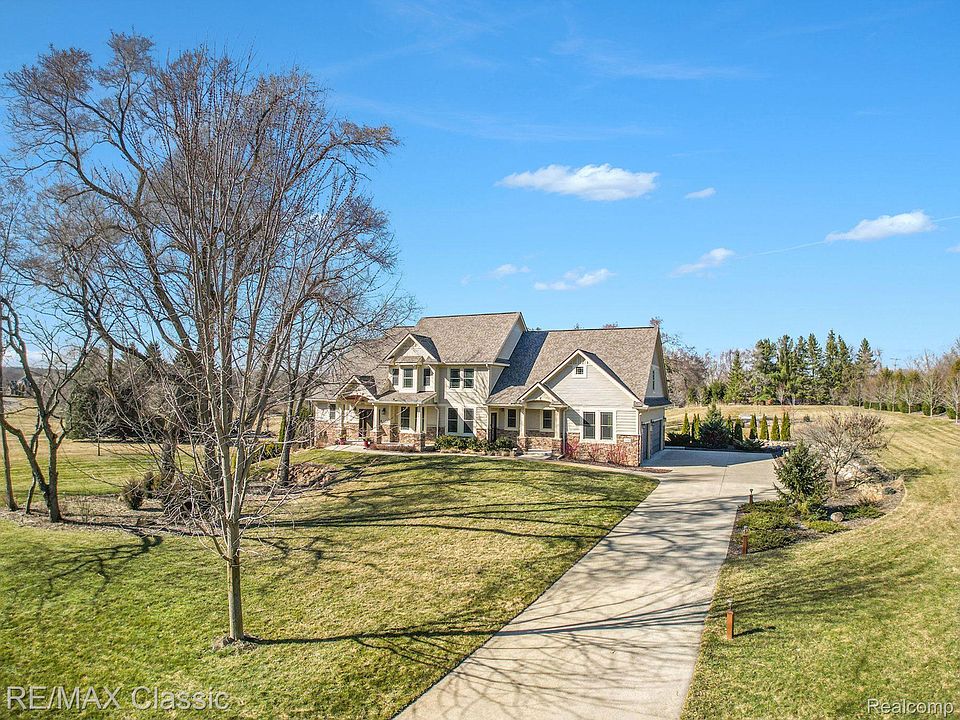 1st image of 1356 Balsam Way