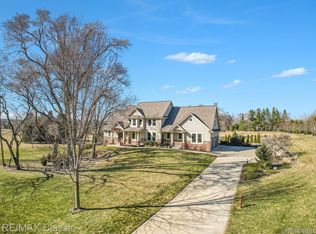 1356 Balsam Way, Milford, MI 48381