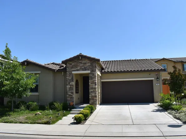 363 Water Lily Cir, Vacaville, CA 95687
