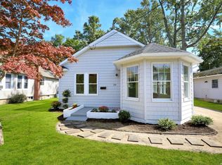 20 Bell Ave, Blue Point, NY 11715