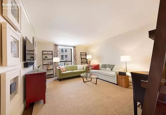 2nd image of 250 W 88th St APT 603