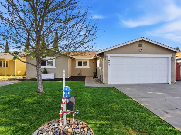 2048 Southwood Dr, Vacaville, CA 95687