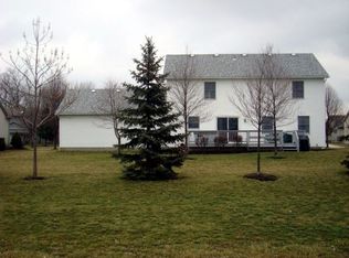 5861 Quail Run Dr, Grove City, OH