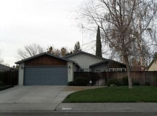 1545 Woodridge Oak Way, Sacramento, CA