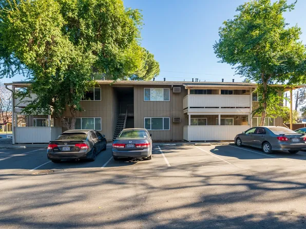 444 Ash St APT 4, Chico, CA 95928