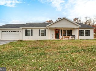 405 Small Valley Rd, Halifax, PA 17032