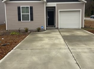 11 Hazy Ln, Hinesville, GA 31313