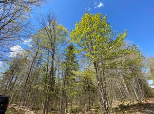 85 Cemetery Rd, New Sharon, ME 04955