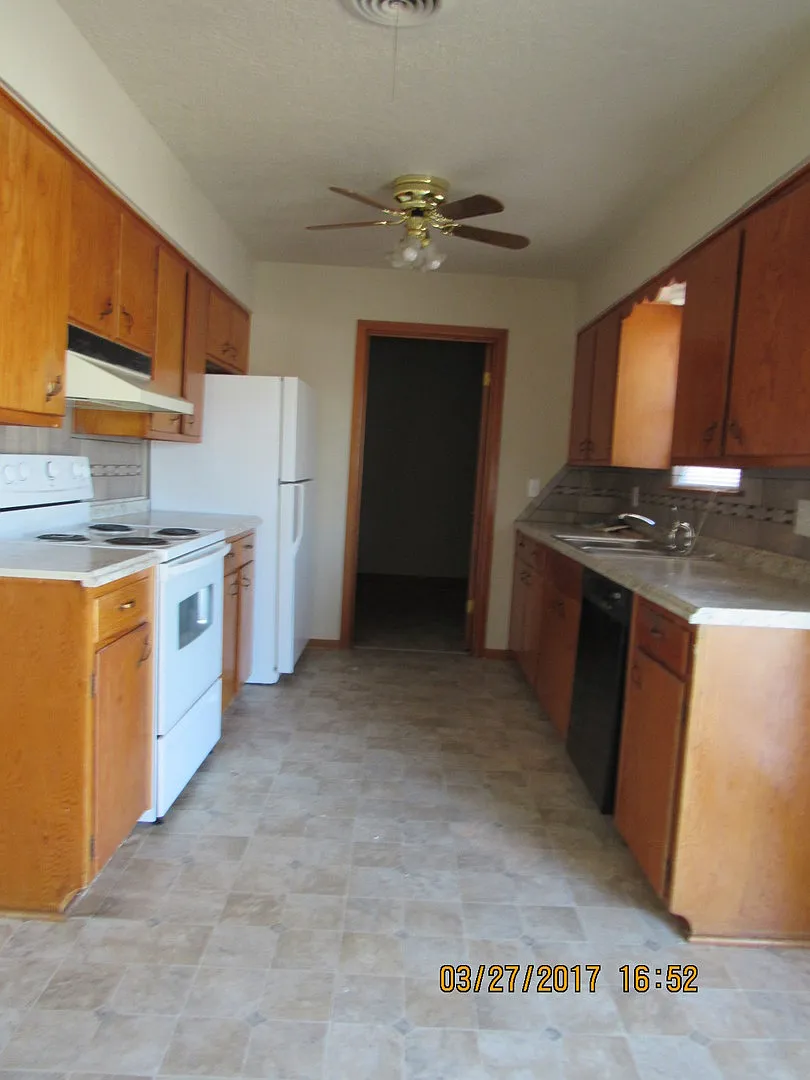 Pet Friendly Home! — Photo 4