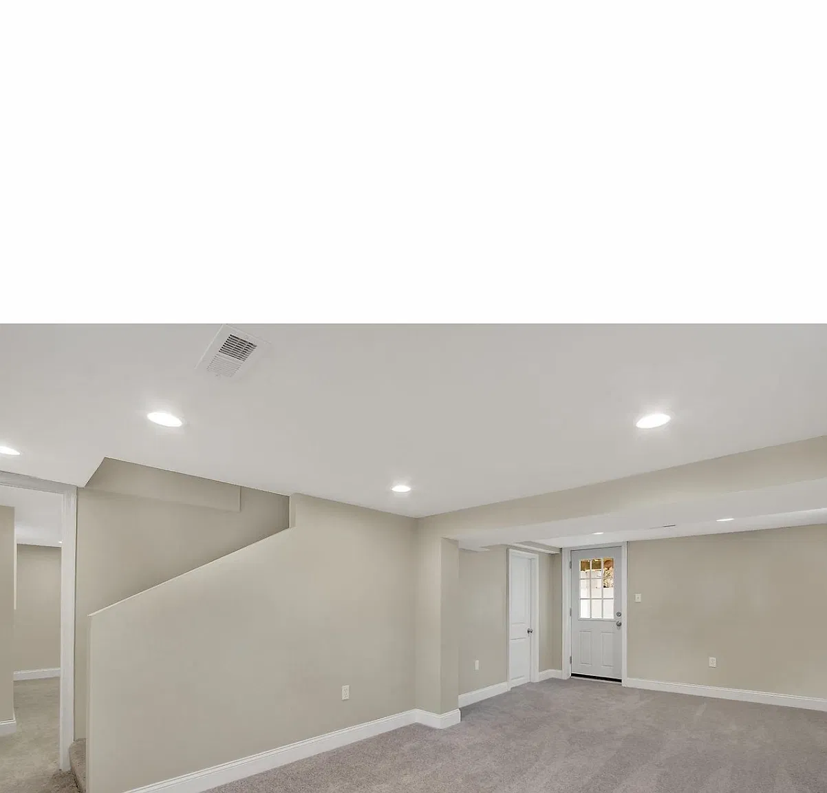 3 bed, 1920 sqft, $1,200 — Photo 2
