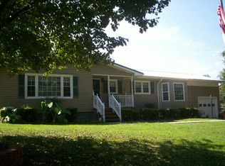 1227 Ararat Rd, Pilot Mtn, NC 27041