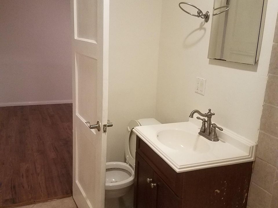 1st image of 505 S Gaylord Dr #A