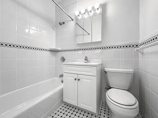 Rented by Brown Harris Stevens | media 6