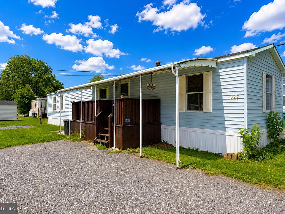 1st image of 327 Caravan Ct