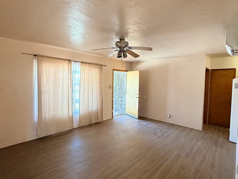 3007 Truman St NE — Photo 10