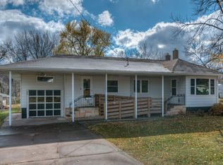 409 W Mill Ave, Star Prairie, WI 54026