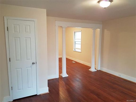 5th image of 2806 Barry St