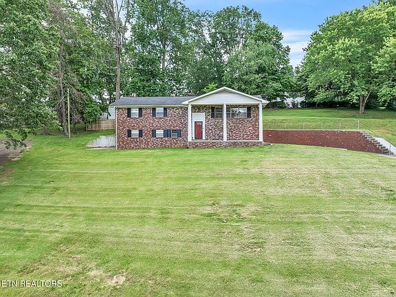 2nd image of 6505 Kanuga Dr