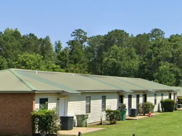 Pinehaven Apartments