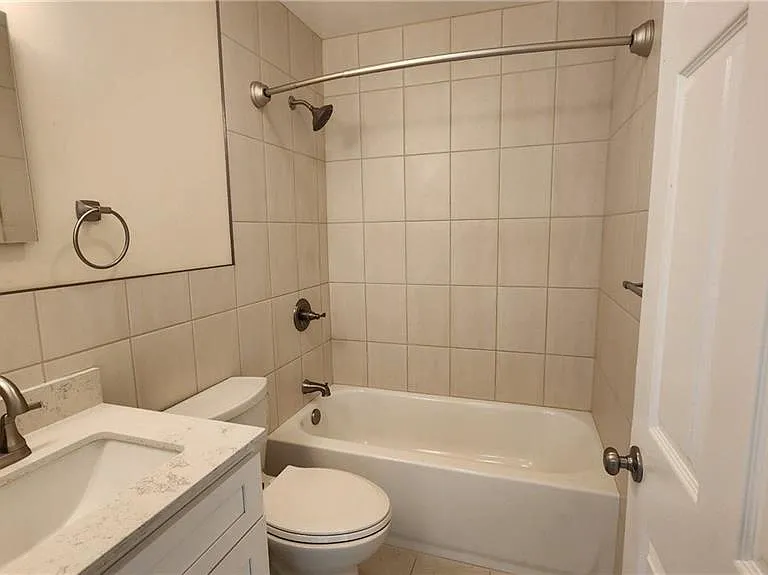1512 Colonial Ave #B — Photo 18