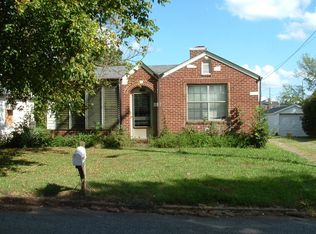 825 Hargrave St, Lexington, NC 27292