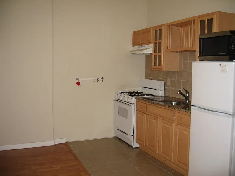 1528 N 17th St #1R — Photo 7