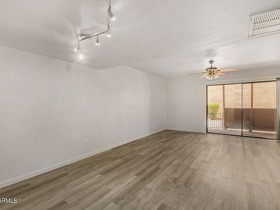 5th image of 1328 S MCKEMY Street