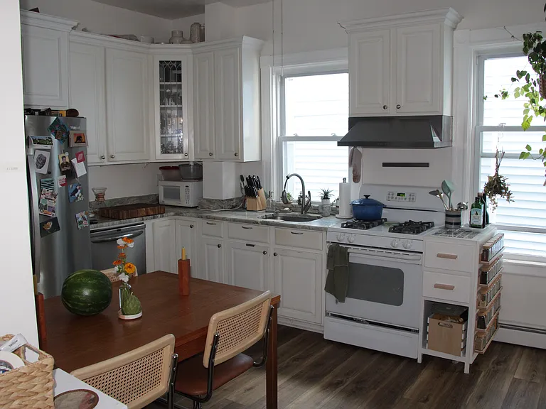 15 Arcola St #2 — Photo 8