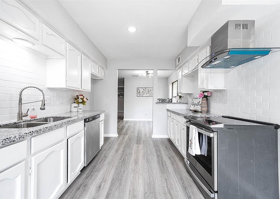 1st image of 5003 Birchmont Drive
