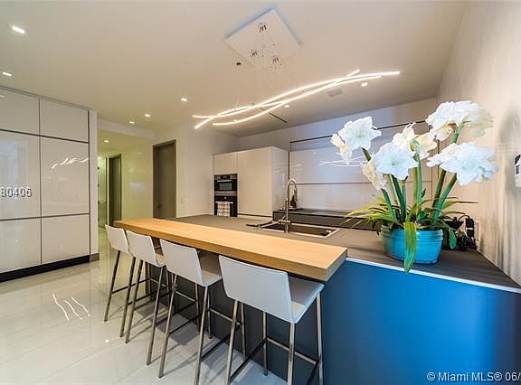 Oceana Key Biscayne LPH4N & LPH6N