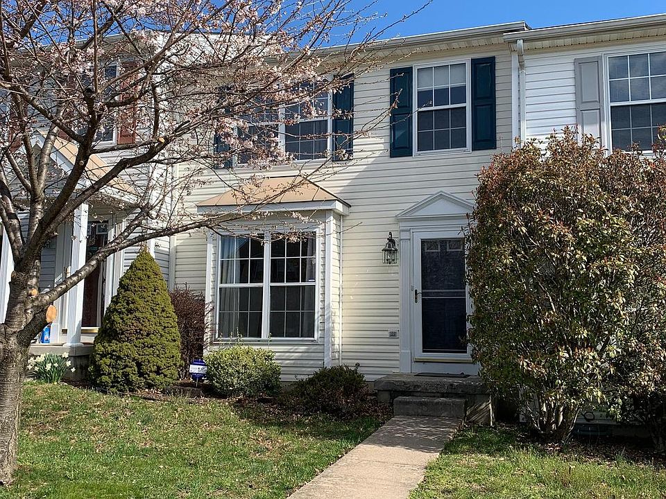 1st image of 125 Copperfield Ln