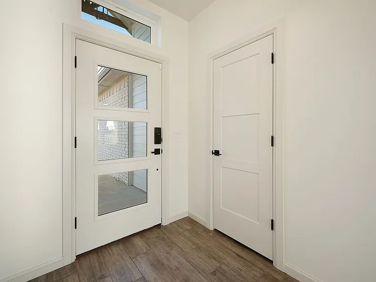 5017 Misty Wood Ln — Photo 8
