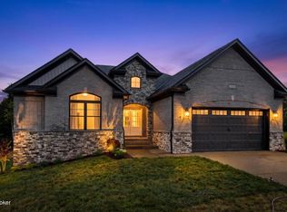 7906 Trading Post Ct, Louisville, KY 40291