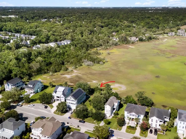3097 S Shore Dr, Charleston, SC 29407