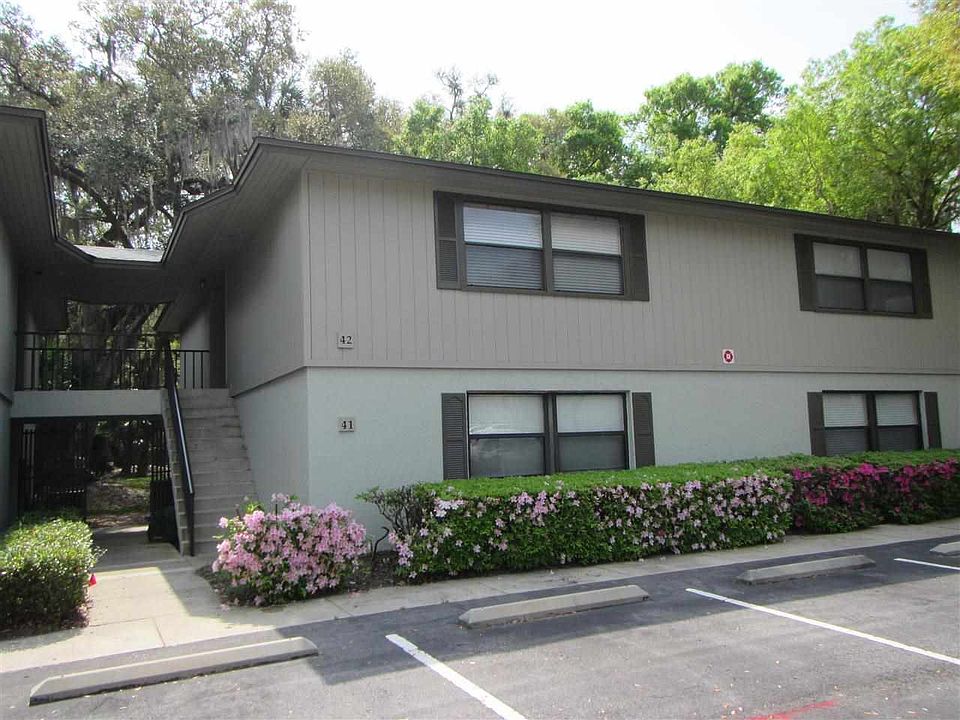 1st image of 42 Alcira Ct