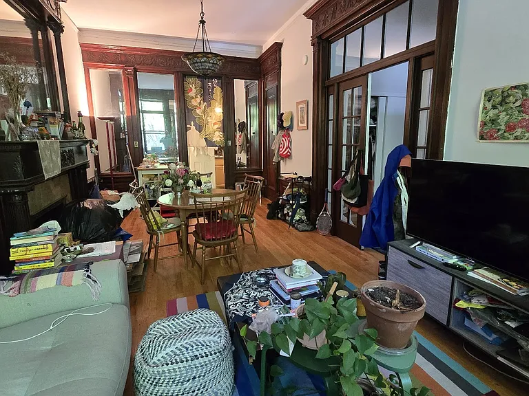 319 W 88th St #3 — Photo 2