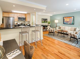 173 Gerry Rd #A, Chestnut Hill, MA 02467