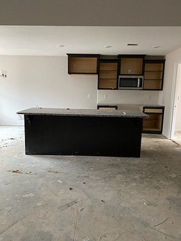 2nd image of 1289 Magnum Dr