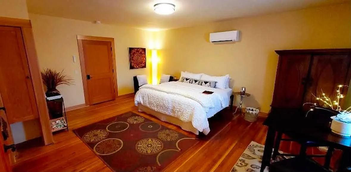 Studio, 480 sqft, $1,200 — Photo 1