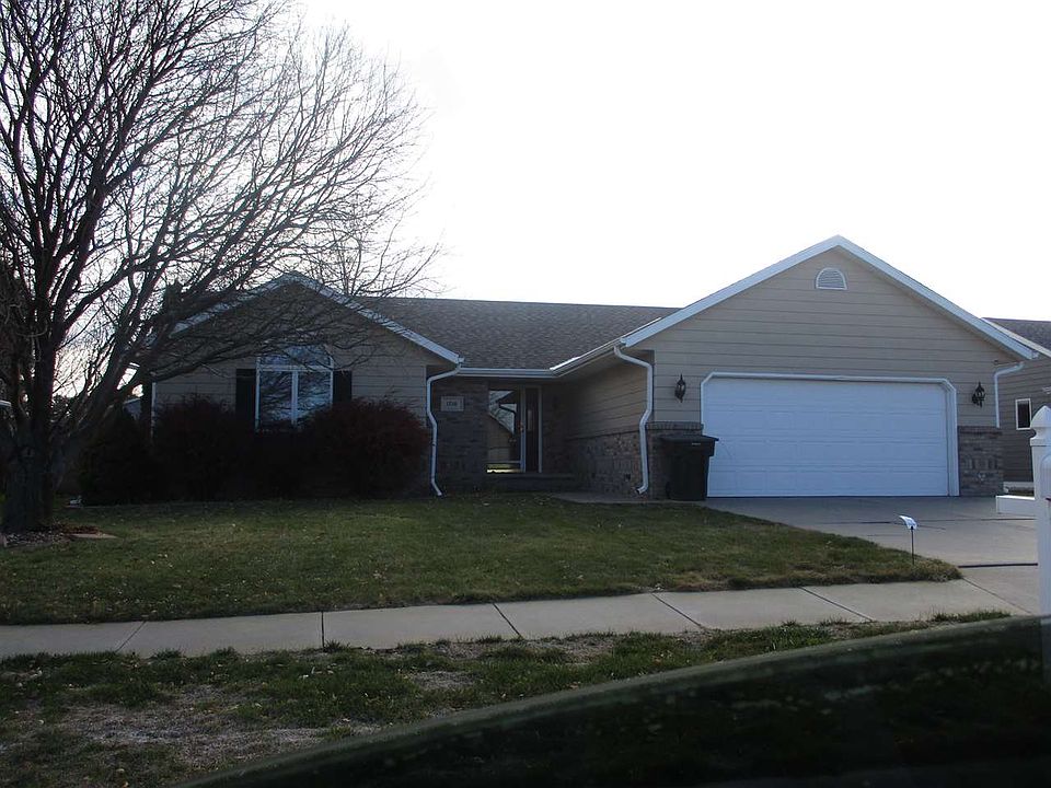 1st image of 1710 W 43rd Street Pl