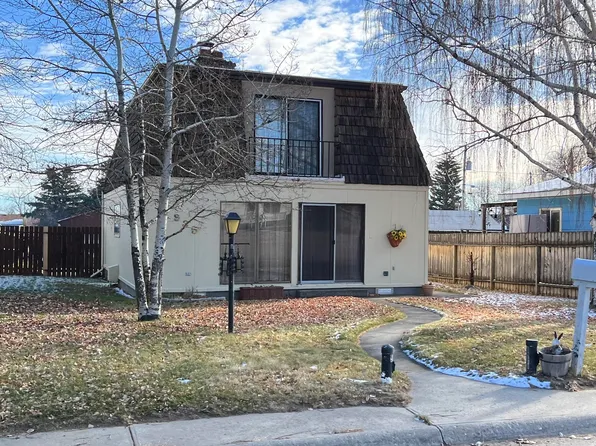 935 N Carrington Ave, Buffalo, WY 82834