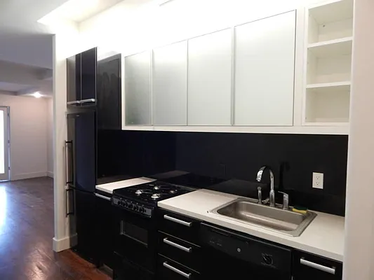 Rented by Duscany Financial Group | media 40