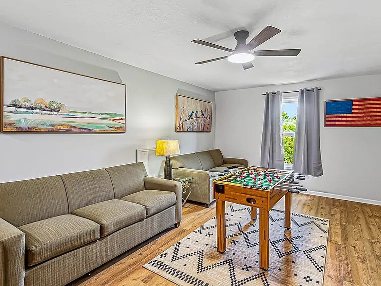 The 5th bedroom has two pullout couches that can sleep up to 4 guests.